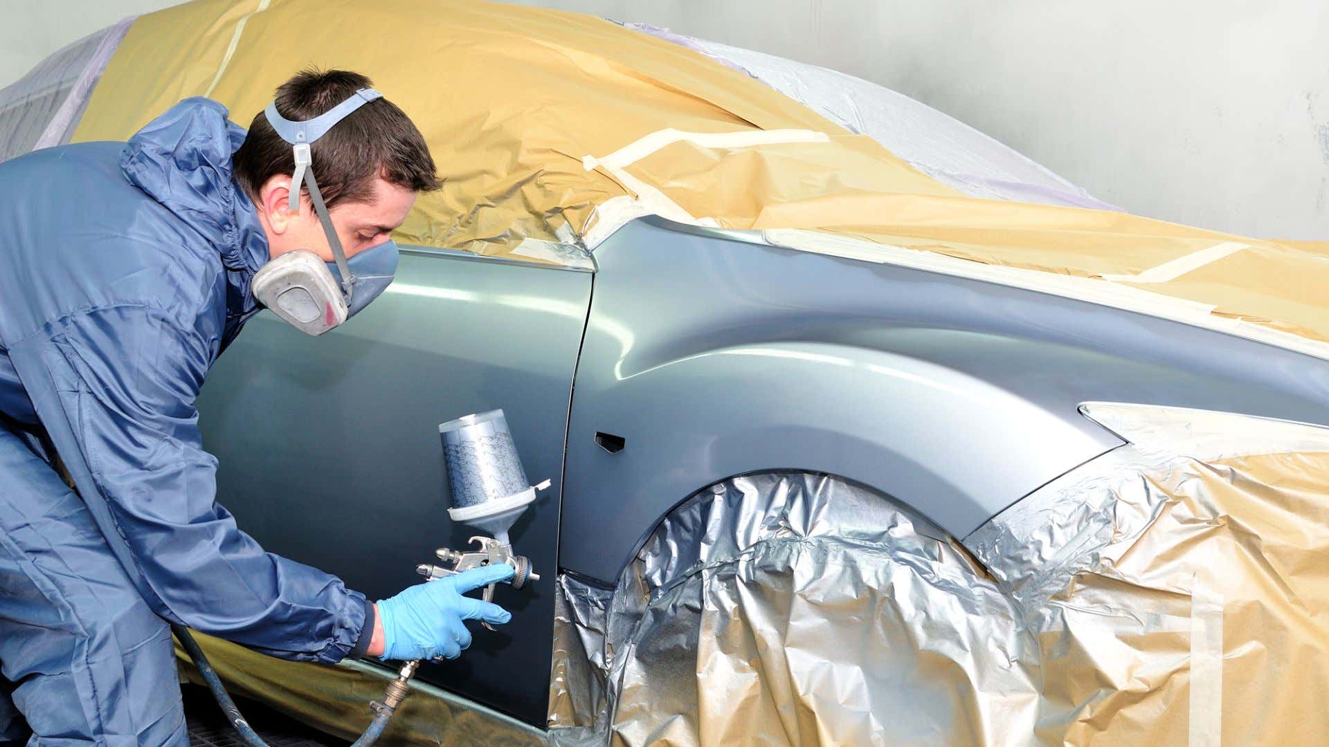 Applying Car Paint 应用汽车漆