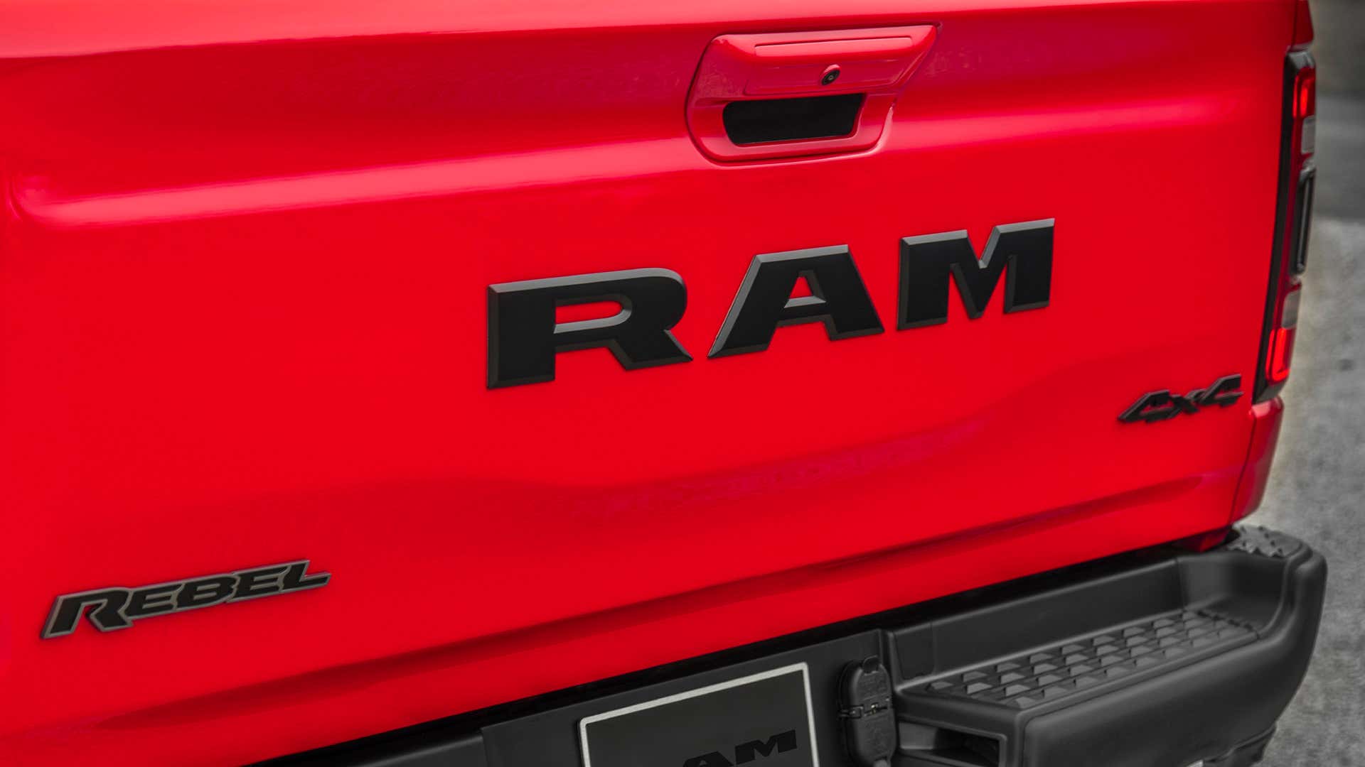 Ram Rebel Backup Camera RAM反叛备用相机