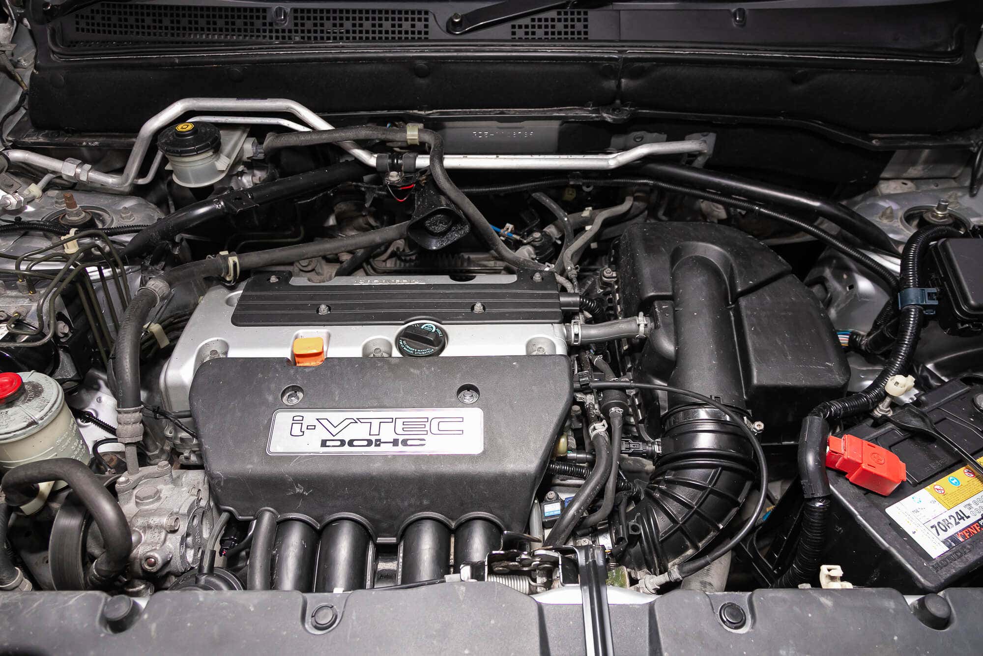 Close up of a clean motor block 关闭清洁运动块