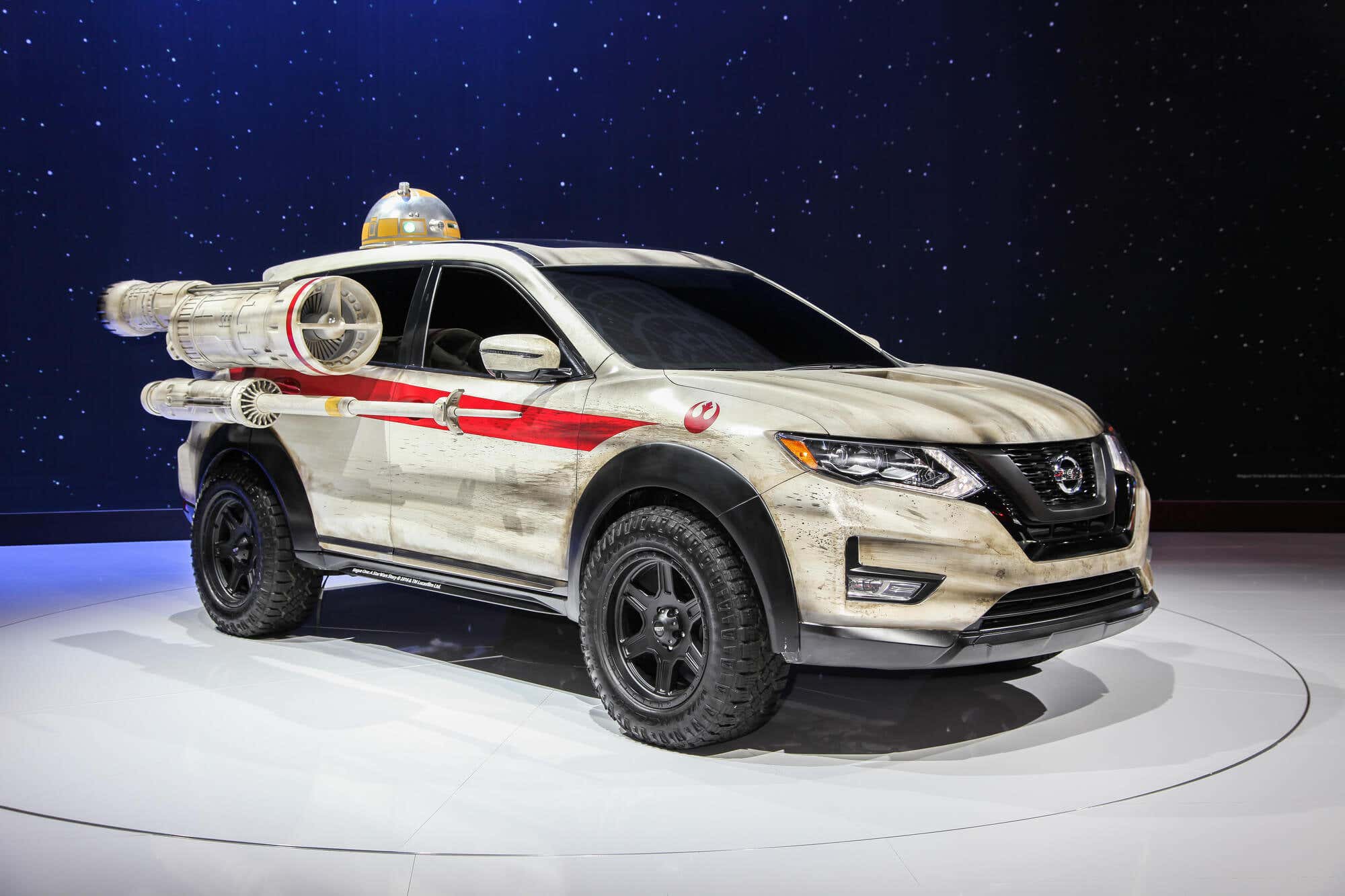Nissan Rogue at New York International Auto Show 纽约国际汽车展的日产流氓