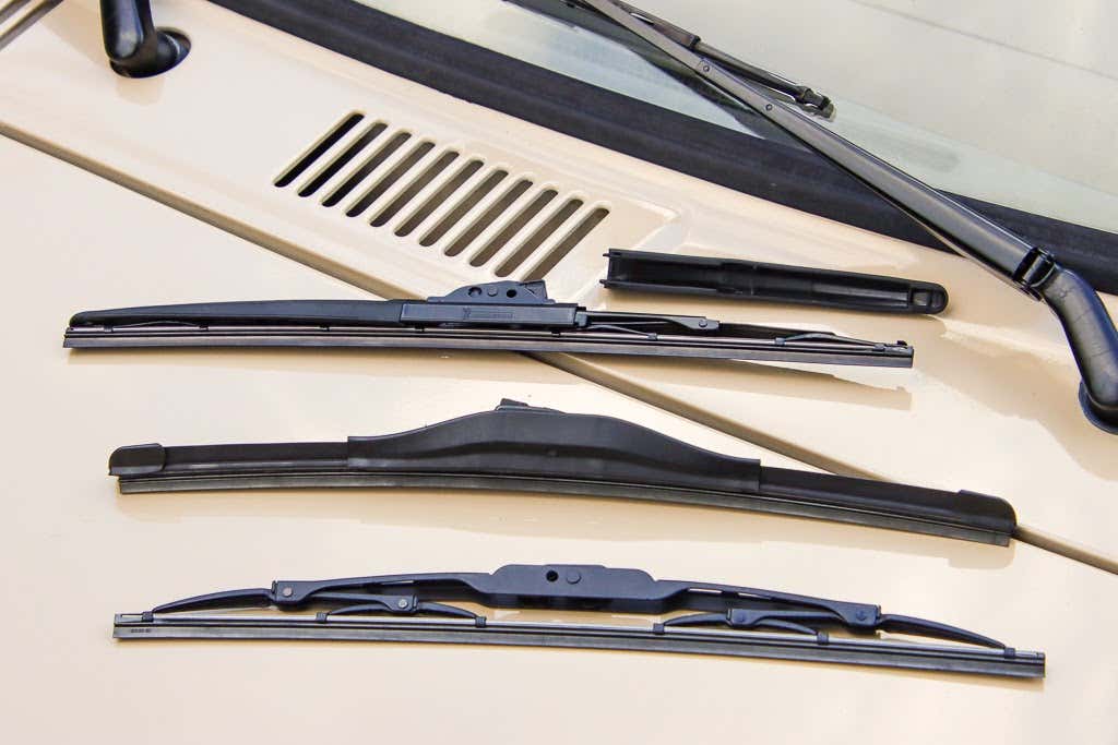 Windshield Wiper Types 挡风玻璃雨刮器类型