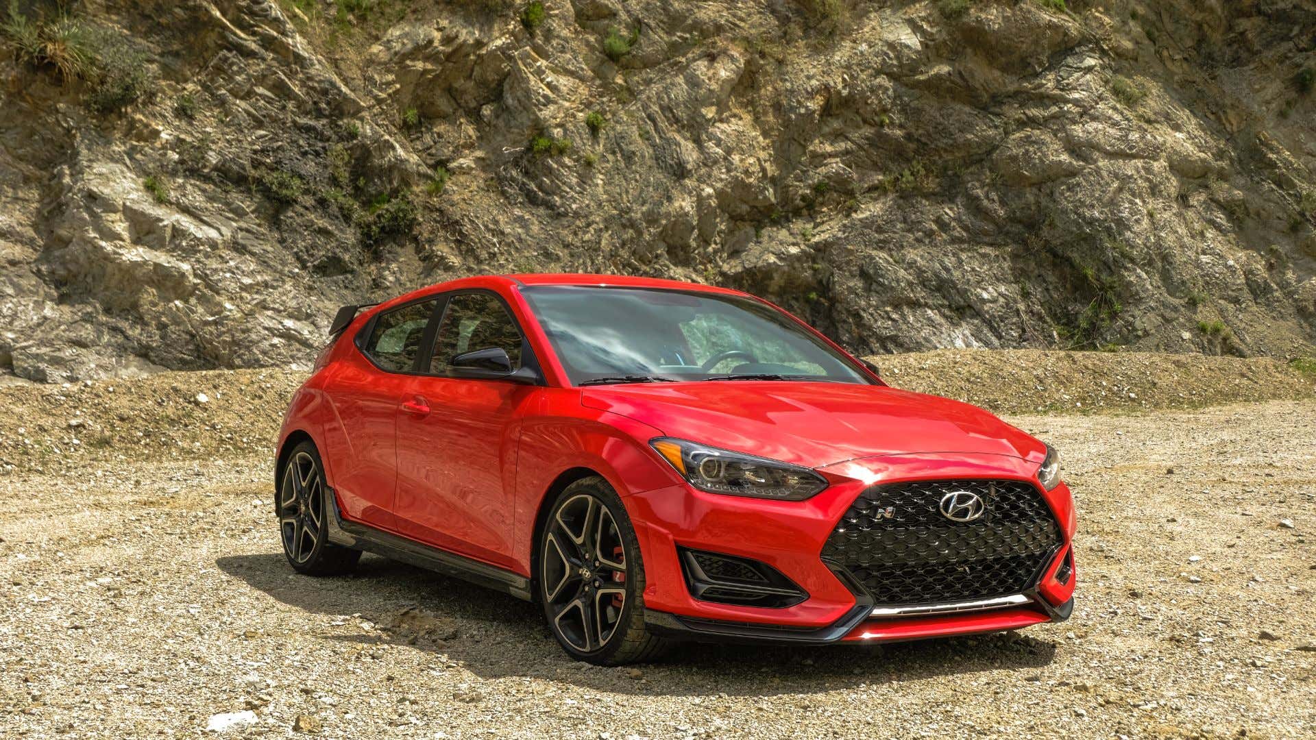 A turbocharged Hyundai Veloster N. 一辆涡轮增压的现代Veloster N。