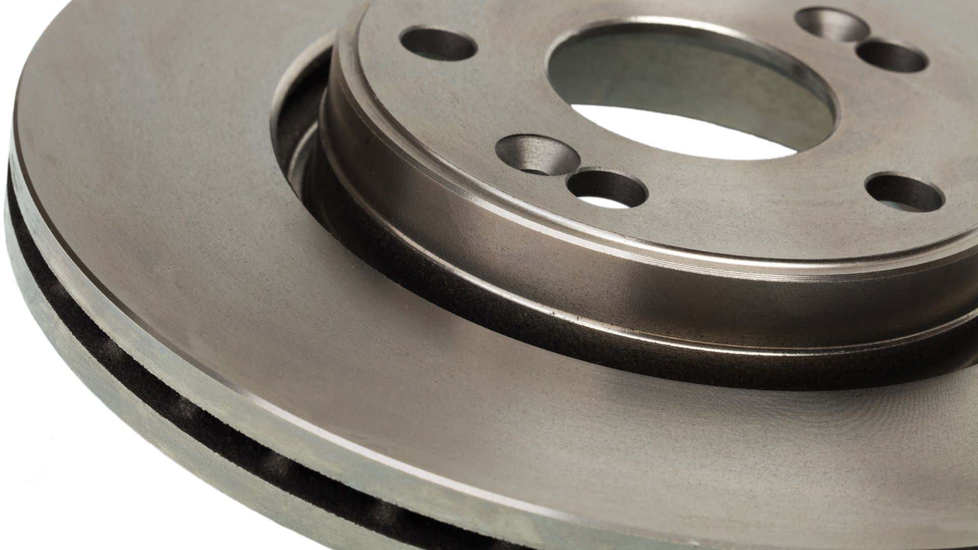 A brake rotor. 制动转子。