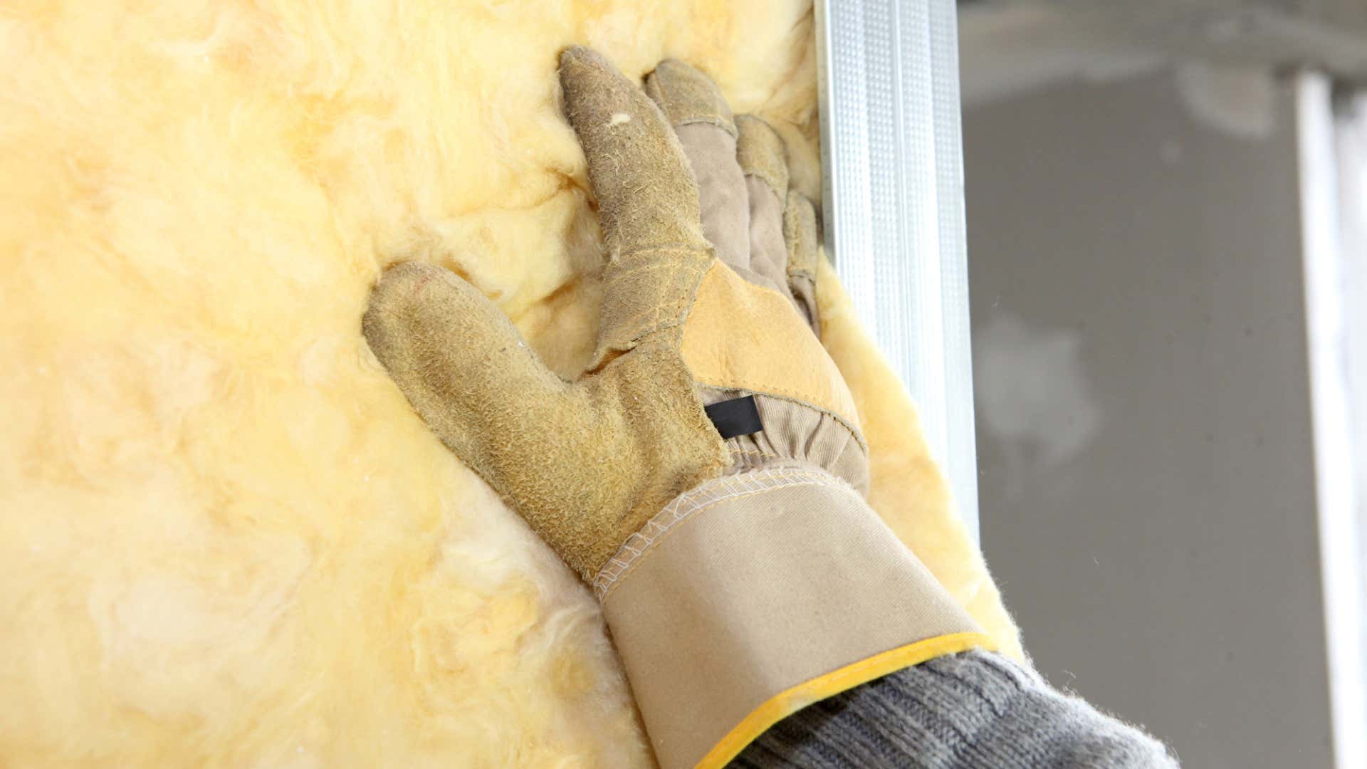 New insulation. 新绝缘。