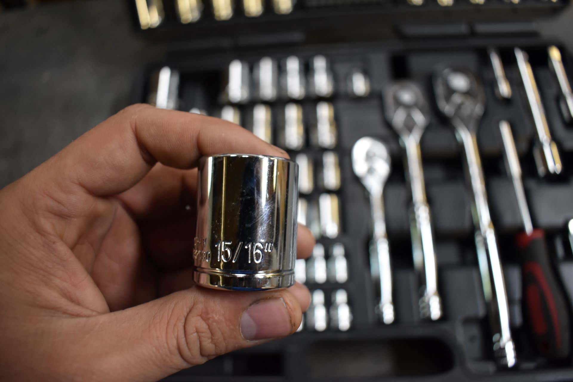 Showcasing Performance Tool stamping 展示性能工具冲压