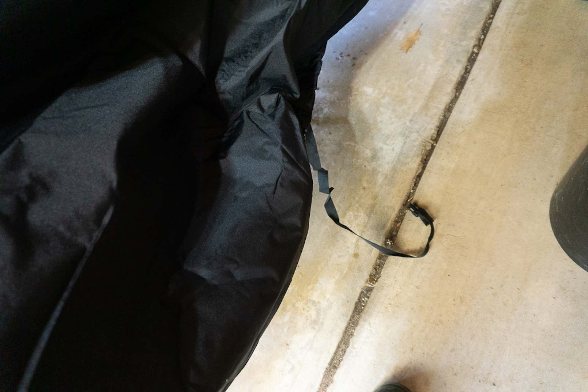 Tie Straps Badass Moto Gear Waterproof Motorcycle Cover 皮带Badass摩托车齿轮防水摩托车盖