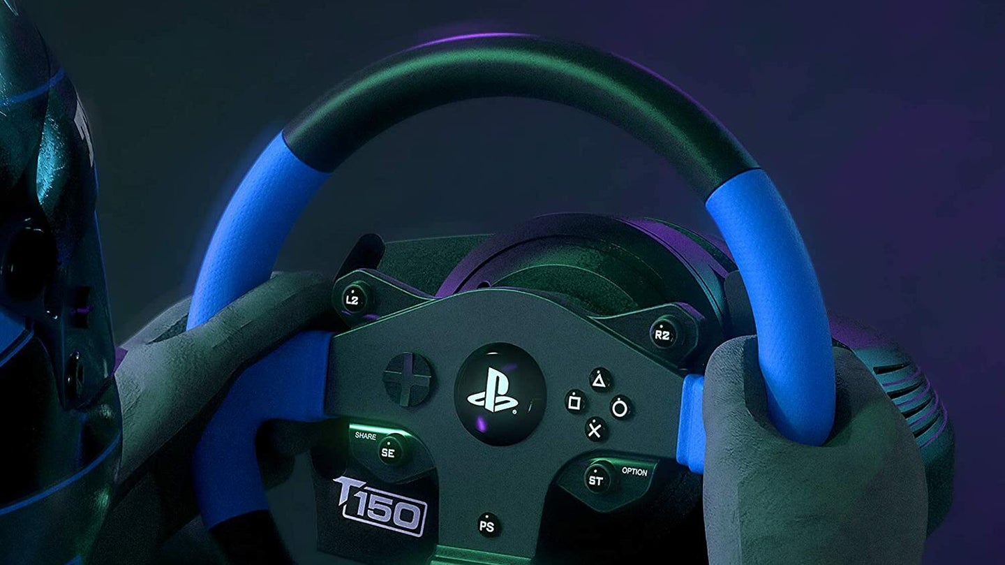 PS4方向盘靠近