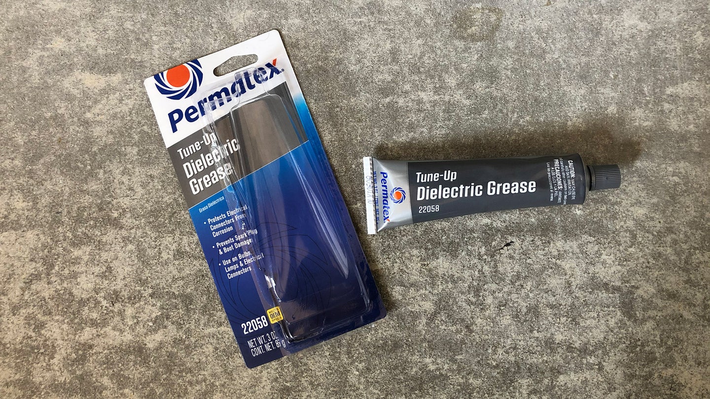 一管在混凝土上的绝缘润滑脂。