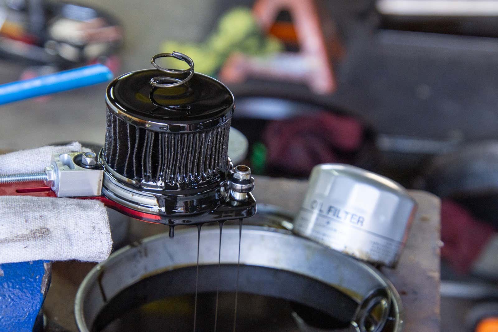 Oil filter 滤油器