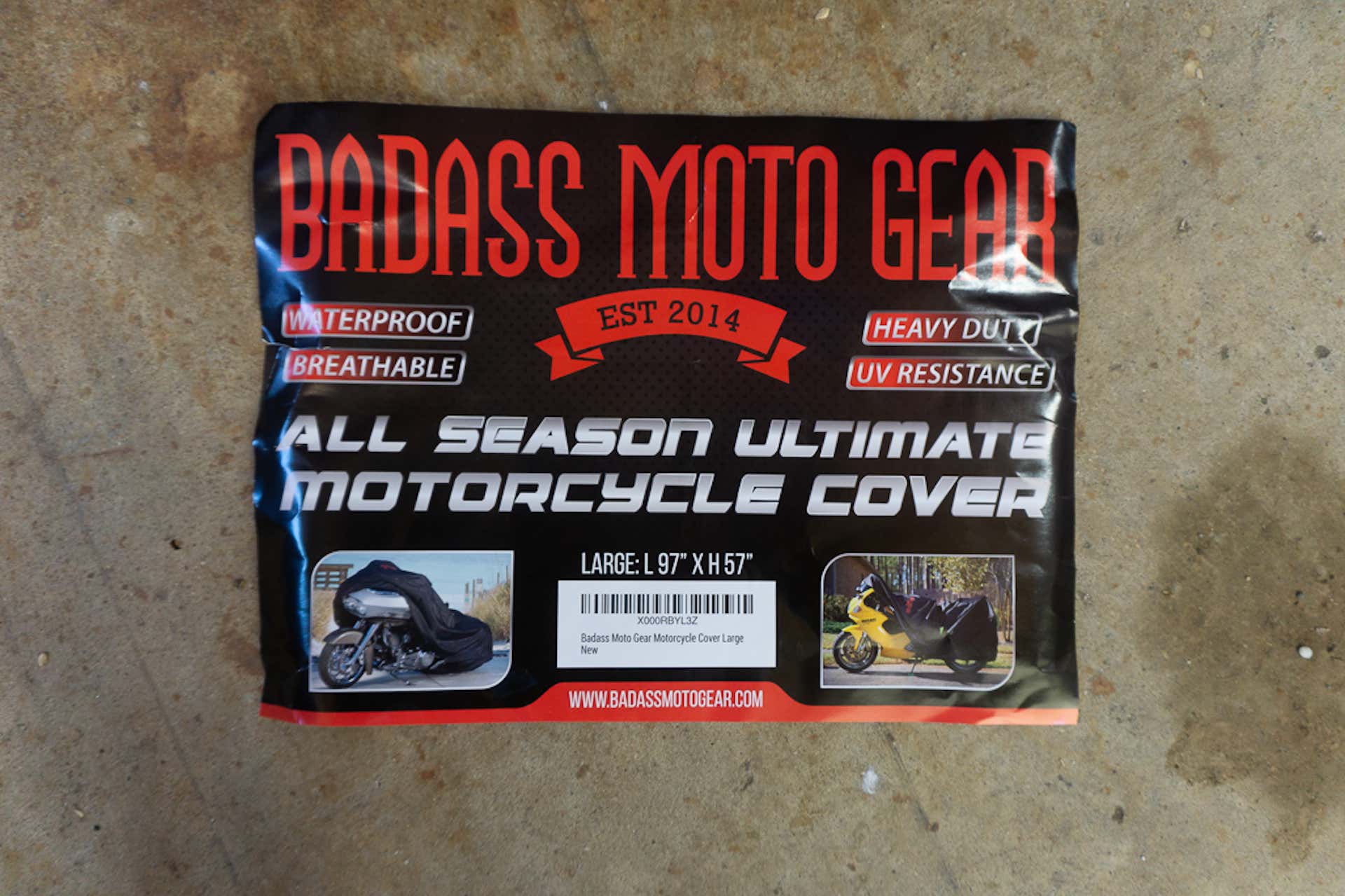 Badass Moto Gear全季终极摩托车封面案例。